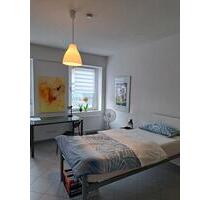 AB 1.12.FREI - STUDENTEN ZIMMER 20m2 AN 1PERSON NICHTRAUCHER - Leverkusen
