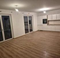 2 Zimmerwohnung mit Balkon - 717,00 EUR Kaltmiete, ca.  71,20 m² in Deggendorf (PLZ: 94469)