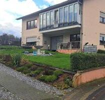 Großes Wohnhaus mit Einliegerwohnung in Schleid ohne Makler - Rittersdorf