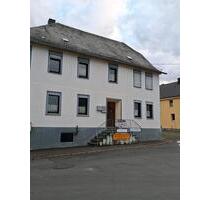 Zwei Familienhaus - 170.000,00 EUR Kaufpreis, in Kirn (PLZ: 55606)