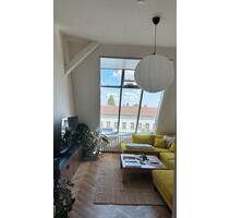 ZEITMIETE Loft Wohnung in Charlottenburg ab Sofort bis Ende Juli - Berlin Charlottenburg-Wilmersdorf