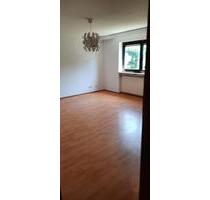 2,5 Zimmer Single Wohnung mit Gartenanteil - Amberg