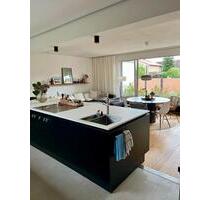 saniertes Einfamilienhaus mit Sonnenterrassen, Rudow - Berlin Neukölln