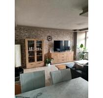 Im Herzen von Aue - 760,00 EUR Kaltmiete, in Aue-Bad Schlema (PLZ: 08280)