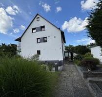 Charmantes möbliertes Hanggeschoss-Apartment mit Gartennutzung in ruhiger Lage Stuttgart-Sillenbuch!