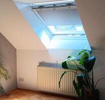 Stilvolle 3 - Zimmer Dachgeschosswohnung mit sonnigen Balkon - Dülmen