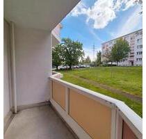 EG, Balkon, Dusche.. - 333,00 EUR Kaltmiete, ca.  49,00 m² in Freiberg (PLZ: 09599)
