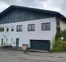Wohnung 200 qm - 1.080,00 EUR Kaltmiete, in Nagel (PLZ: 95697)