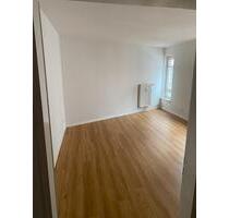 Kleine renovierte Einzimmerwohnung - Bremerhaven Lehe