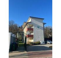 Renovierte 3-Raum Wohnung mit Balkon zu vermieten! - Schmölln