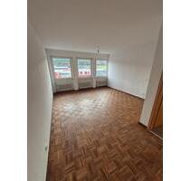 121 m² 3-Zimmer-Wohnung mit Balkon & modernem Bad in Siegen-Kaan