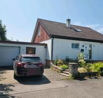 Einfamilienhaus mit Garage 720qm - Unlingen