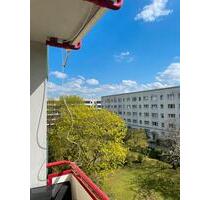 Anfragestopp! Wunderschöne Wohnung mit Balkon und Küche - Erfurt Johannesplatz