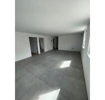 4 - Zimmer Wohnung ab Sofort - 900,00 EUR Kaltmiete, in Celle (PLZ: 29225) Neustadt/Heese