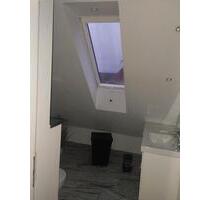 1.Zimmer Wohnung über Garage - 500,00 EUR Kaltmiete, in Schlüsselfeld (PLZ: 96132)