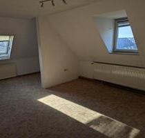 Dachgeschoss-Wohnung - 550,00 EUR Kaltmiete, ca.  75,00 m² in Schwarzenbach an der Saale (PLZ: 95126) Fletschenreuth