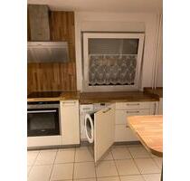 Helle 3,5 Zimmer Wohnung, mit EBK, Keller und zwei Balkonen - Walldürn