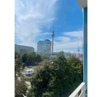 2 Zimmer Wohnung zur Zwischenmiete am Alexanderplatz - Berlin