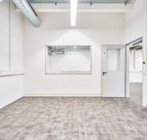 Große Fläche ab 5 EURm² – Vielseitig nutzbar für Büro, Fitness, Handel und mehr - Frickenhausen