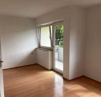Helle & moderne 2 ZKB 55m2 mit Balkon im Herzen von Bobingen