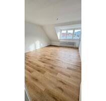 Helle- Sanierte 3 Raum Wohnung mit Garage - Goslar