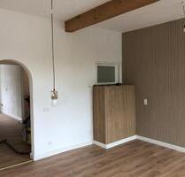 Neu renoviert 4 Zi. 100qm Whg. 1. OG Le-Grevenbrück m. Küche - Lennestadt