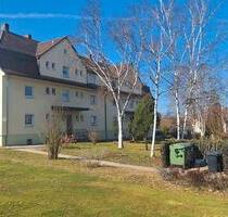 Renovierte 2.5 Zimmer Wohnung - 125.000,00 EUR Kaufpreis, ca.  67,00 m² in Sulzbach-Rosenberg (PLZ: 92237)