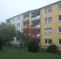 Gemütliche EG-Wohnung mit 3 Zimmern und Balkon am Zollberg! - Esslingen am Neckar Pliensauvorstadt