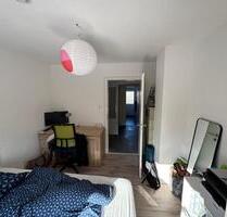 Helles WG Zimmer Nahe FH | Wohnung | Einzug flexibel - Biberach an der Riß