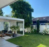 exklusive renovierte Doppelhaushälfte - Stephanskirchen