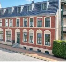 Frisch renovierte 2 Zi. Dachgeschoss Wohnung in 23992 Neukloster