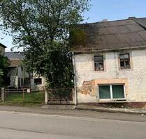 Haus zu verkaufen - 31.500,00 EUR Kaufpreis, ca.  250,00 m² in Cochem (PLZ: 56812)