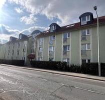 ruhige, zum Innenhof gelegene, kleine praktische 1 Raum Wohnung mit Singleküche Apartment 1.27 - Freiberg