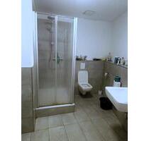 Vollständig möblierte WG-Whg. 2. Zi, 75 m² inkl. 8 Betten in City-Lage - Mülheim an der Ruhr