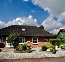 Einfamilienhaus - 475.000,00 EUR Kaufpreis, ca.  160,00 m² in Weddingstedt (PLZ: 25795)