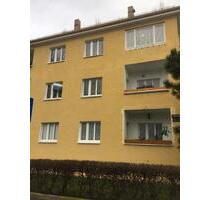 Herrliche 2-Zimmer-Wohnung mit Balkon und Dusche im ruhigen Dresden-Briesnitz!