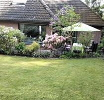 Winkelbungalow in Klinkerbauweise teilweise Schleiblick - Fahrdorf