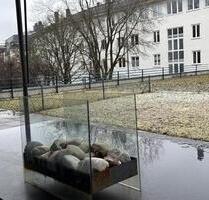 gepflegte möblierte 2-Zimmer-Terrassenwohnung mit EBK - München Bogenhausen