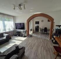 5 Wohnung in Hilden - Nord - 393.000,00 EUR Kaufpreis, ca.  89,00 m² in Hilden (PLZ: 40724) Kalstert