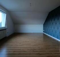 3 Zimmer Dachgeschoss Wohnung in Bad Driburg