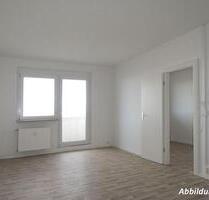 Sofort bezugsfertige Drei-Raum-Wohnung in Heide-Nord - Halle (Saale) Dölau