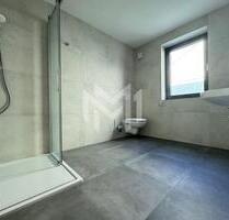 Erstbezug nach Kernsanierung ! Große schöne 3-Zimmer-Wohnung mit Dachterrasse im Stadtzentrum - Bad Kötzting