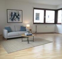 Charmante 1-Zimmer-Wohnung mit TG-Stellplatz - Stuttgart Zuffenhausen