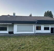 Freistehendes Einfamilienhaus mit Garten und Garage -courtagefrei - Gerolstein