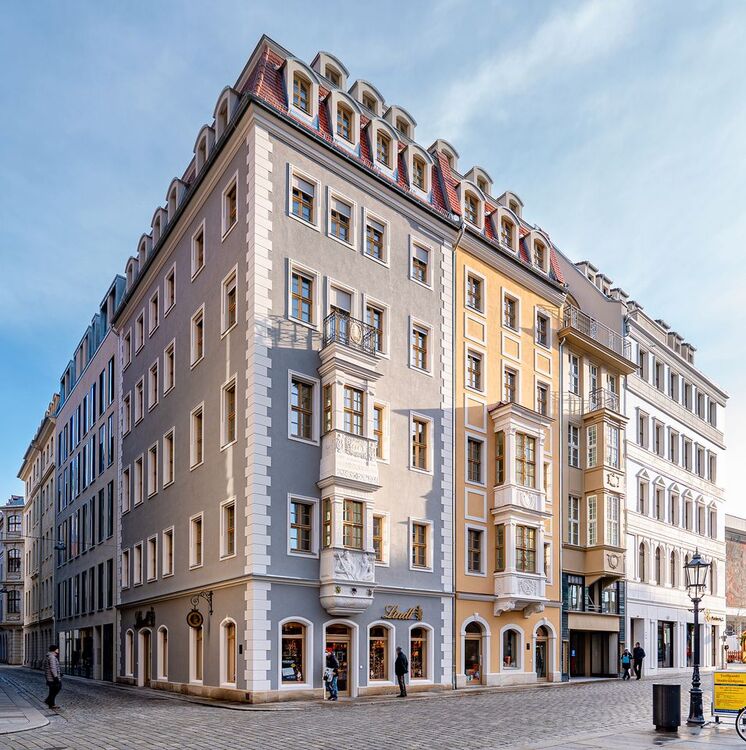 Schlosseck Dresden - großzügige 3 Zimmer, 2 Bäder, Loggia und Terrasse auf 2 Ebenen