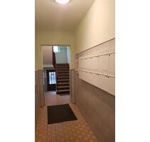 2-Zimmer Wohnung zur Miete - 700,00 EUR Kaltmiete, ca.  60,00 m² in Nürnberg (PLZ: 90451) Eibach