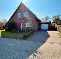 Reserviert! Schönes Einfamilienhaus mit Garage in Augustfehn, - Apen