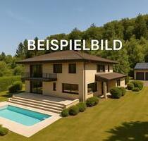 Beispielbild für Exklusive Villa in Würzburg: Pool, Sauna, Traumgrundstück mit Waldblick! MIETKAUF!