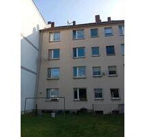 Mietwohnung 2 og - 350,00 EUR Kaltmiete, ca.  63,00 m² in Gelsenkirchen (PLZ: 45891) Erle