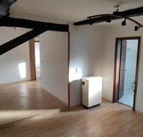 2-Zimmer-Altbauwohnung im Dachgeschoss – gemütlich & bezahlbar - Otterberg